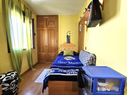 CHALET CON JARDÍN Y PATIO EN SANTA MARÍA DE LA CABEZA