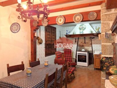CHALET INDEPENDIENTE EN EL PANTANO DEL BURGUILLO 87