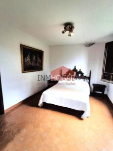 CHALET INDEPENDIENTE EN EL PANTANO DEL BURGUILLO 70