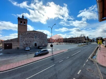 INMHOGAR VENDE ESTA VIVIENDA EN PAJARES (05214) 86