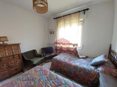 INMHOGAR VENDE ESTE CHALET EN SANCHIDRIÁN 05290 81
