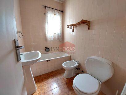 INMHOGAR VENDE ESTE CHALET EN SANCHIDRIÁN 05290 80