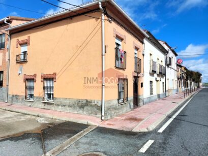 INMHOGAR VENDE ESTA VIVIENDA EN PAJARES (05214) 79