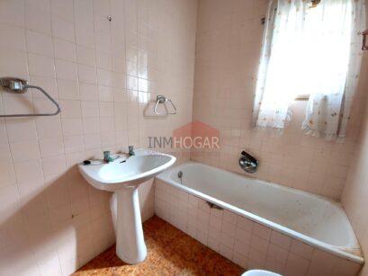 INMHOGAR VENDE ESTE CHALET EN SANCHIDRIÁN 05290 79