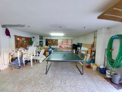 ESPECTACULAR CHALET CON PARCELA EN HERVENCIAS