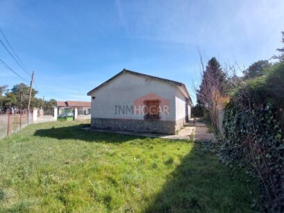 INMHOGAR VENDE ESTE CHALET EN SANCHIDRIÁN 05290 74