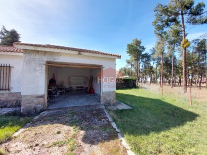INMHOGAR VENDE ESTE CHALET EN SANCHIDRIÁN 05290 99