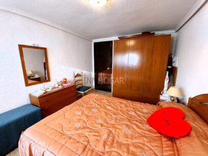 ESPECTACULAR CHALET CON PARCELA EN HERVENCIAS
