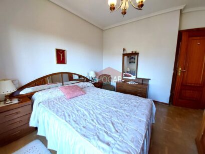 ESPECTACULAR CHALET CON PARCELA EN HERVENCIAS