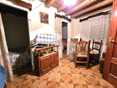 CASA DE PIEDRA EN MUÑANA (ÁVILA) 05540 95
