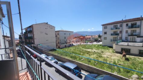 PISO EN BARRACO