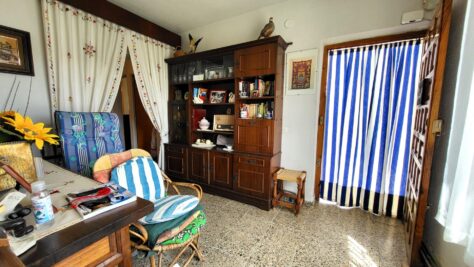 CHALET EN BARRACO EN PARCELA DE 400 MT. 79