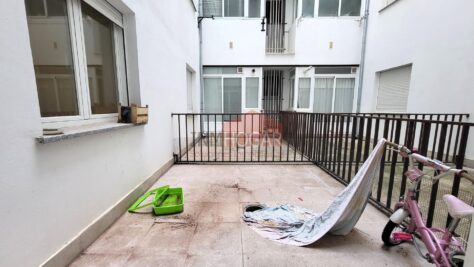 PISO EN UNIVERSIDAD