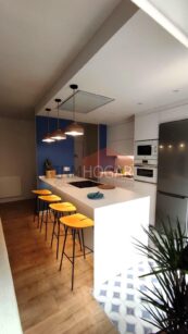 PISO COMPLETAMENTE REFORMADO EN LA ZONA SUR 83