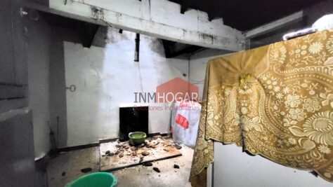 CASA PARA REFORMAR EN MUÑANA
