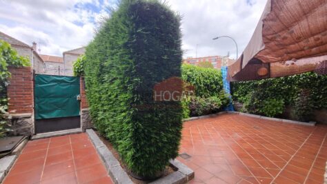 CASA SINGULAR UNIFAMILIAR CON DOS VIVIENDAS EN CENTRO/ESTACIÓN (ÁVILA) 05001 100