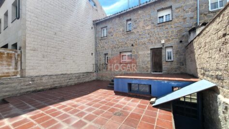 CASA SINGULAR UNIFAMILIAR CON DOS VIVIENDAS EN CENTRO/ESTACIÓN (ÁVILA) 05001 99