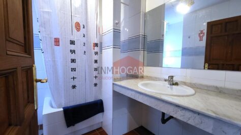 CASA SINGULAR UNIFAMILIAR CON DOS VIVIENDAS EN CENTRO/ESTACIÓN (ÁVILA) 05001 67