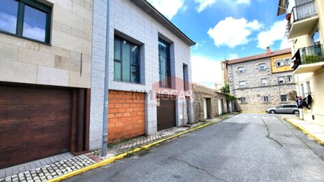 CASA SINGULAR UNIFAMILIAR CON DOS VIVIENDAS EN CENTRO/ESTACIÓN (ÁVILA) 05001 63