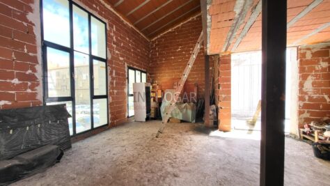 CASA SINGULAR UNIFAMILIAR CON DOS VIVIENDAS EN CENTRO/ESTACIÓN (ÁVILA) 05001 56