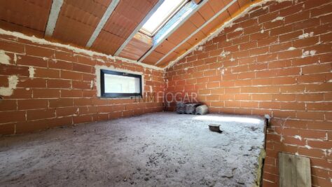 CASA SINGULAR UNIFAMILIAR CON DOS VIVIENDAS EN CENTRO/ESTACIÓN (ÁVILA) 05001 53
