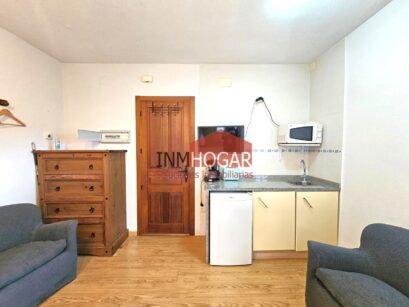 CASA SINGULAR EN AL PANTANO DEL BURGUILLO (EL BARRACO) 05278 70