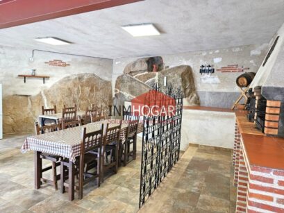 CASA SINGULAR EN AL PANTANO DEL BURGUILLO (EL BARRACO) 05278 57