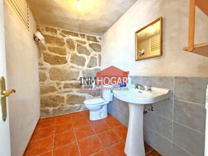CASA SINGULAR EN AL PANTANO DEL BURGUILLO (EL BARRACO) 05278 56