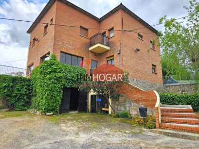 CASA SINGULAR EN AL PANTANO DEL BURGUILLO (EL BARRACO) 05278 35