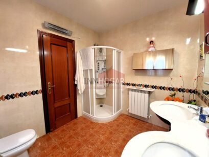 ESPECTACULAR CHALET EN PINAR DE NAVARES (ÁVILA) 05292 67