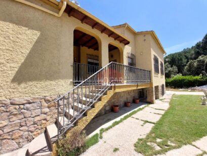 ESPECTACULAR CHALET EN PINAR DE NAVARES (ÁVILA) 05292 49