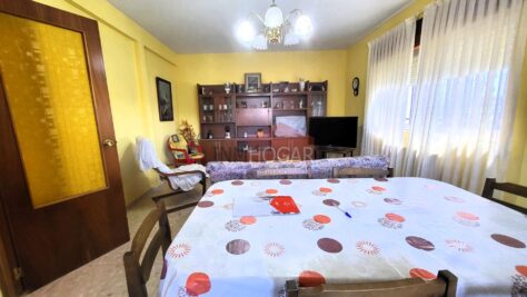 CHALET INDEPENDIENTE EN BURGOHONDO