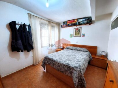 VIVIENDA CON PATIO EN ARÉVALO 88
