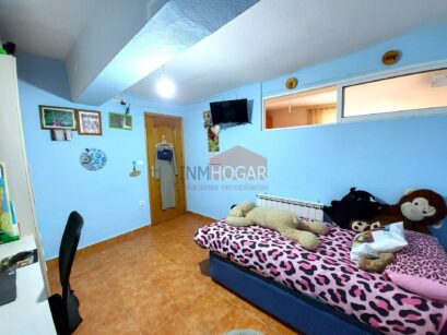 VIVIENDA CON PATIO EN ARÉVALO 74