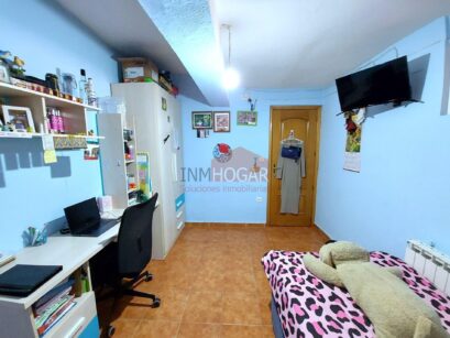 VIVIENDA CON PATIO EN ARÉVALO 73