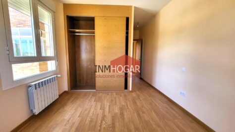 PISO EN HERVENCIAS