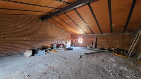 CASA RUSTICA EN ROBLEDILLO 92