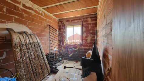 CASA RUSTICA EN ROBLEDILLO 84