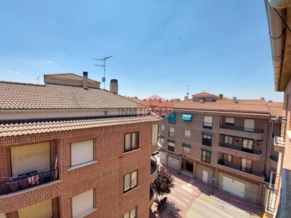 AMPLIA Y LUMINOSA VIVIENDA EN EL CENTRO DE ARÉVALO
