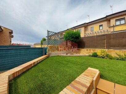CHALET EN ALQUILER ZONA HERVENCIAS 90
