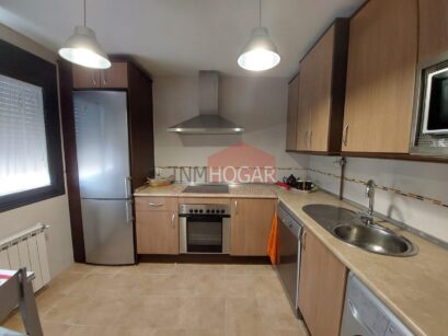 CHALET EN ALQUILER ZONA HERVENCIAS 88