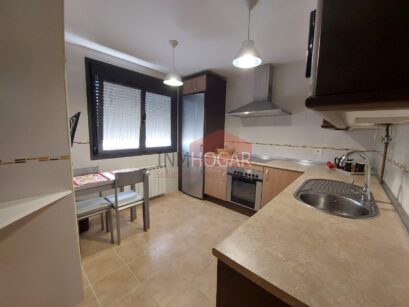 CHALET EN ALQUILER ZONA HERVENCIAS 86