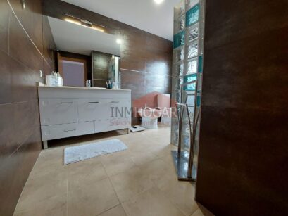 CHALET EN ALQUILER ZONA HERVENCIAS 79